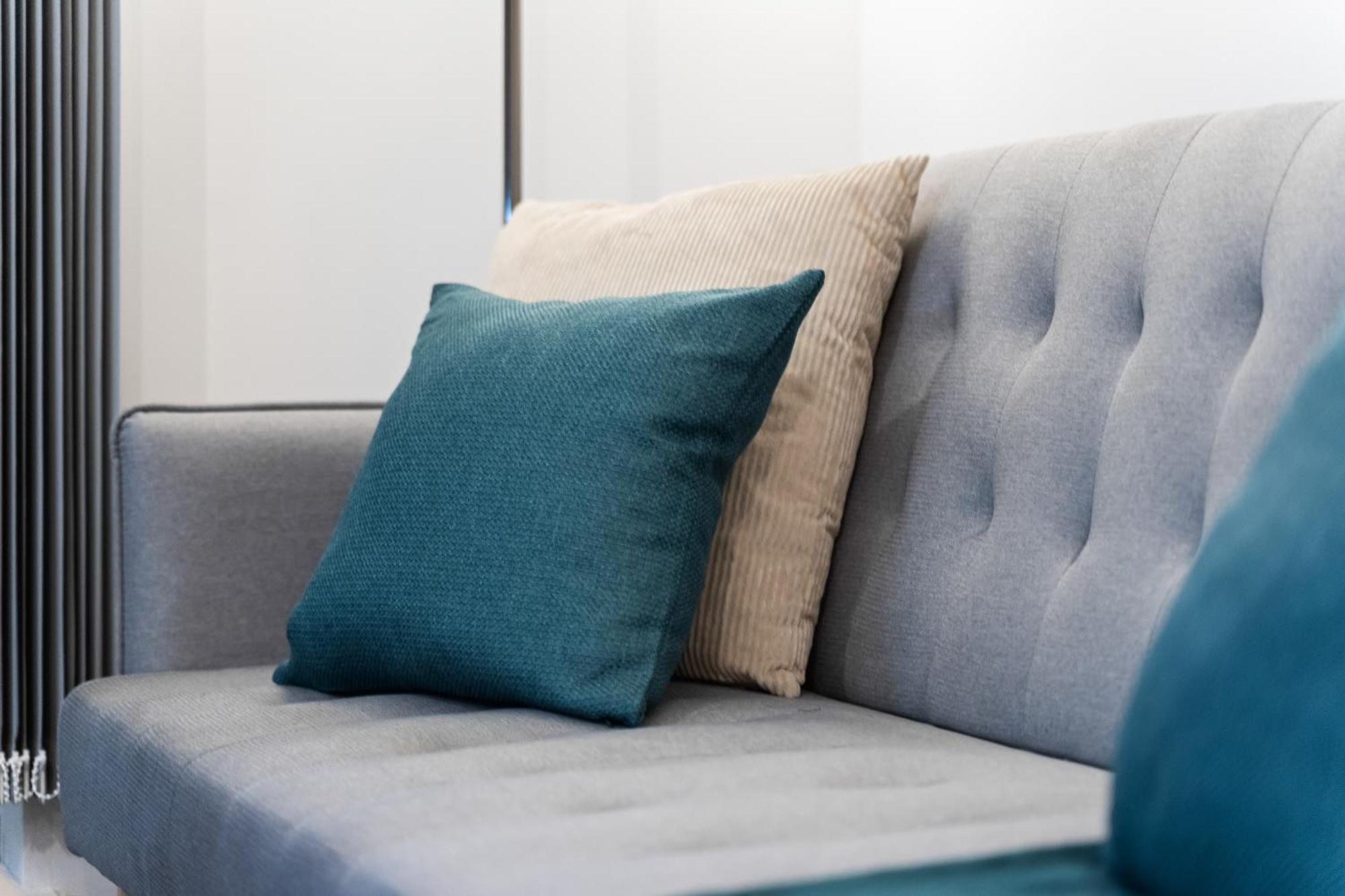 The Paragon Suite, Sleeps 3, Centre, By Broad Street, New Street Station, Bullring And Grand Apartment